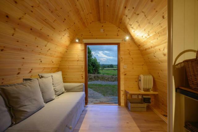 מלון קיל איירן Farmyard Lane Glamping מראה חיצוני תמונה